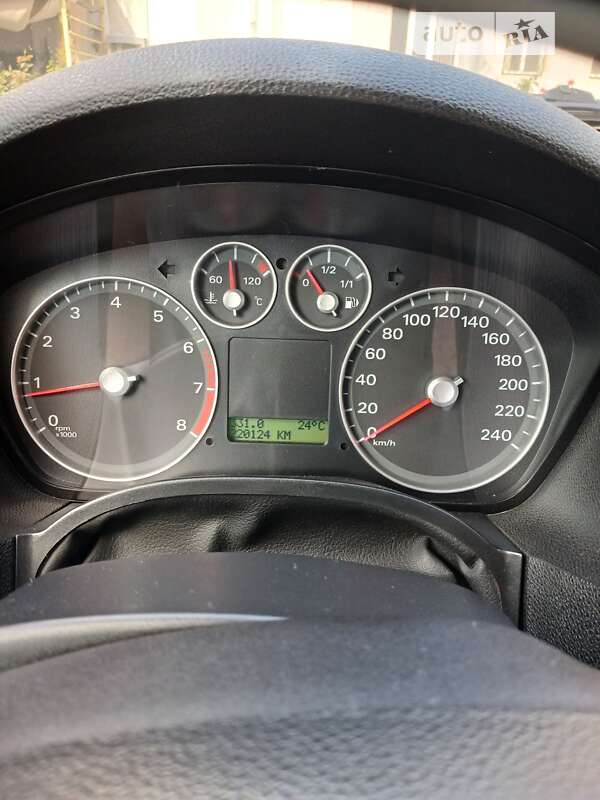 Минивэн Ford Focus C-Max 2005 в Житомире