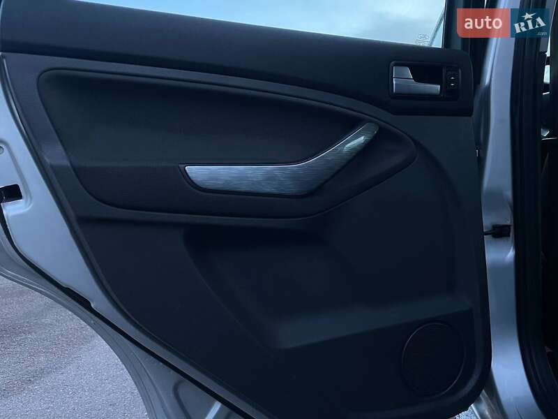 Мінівен Ford Focus C-Max 2007 в Луцьку