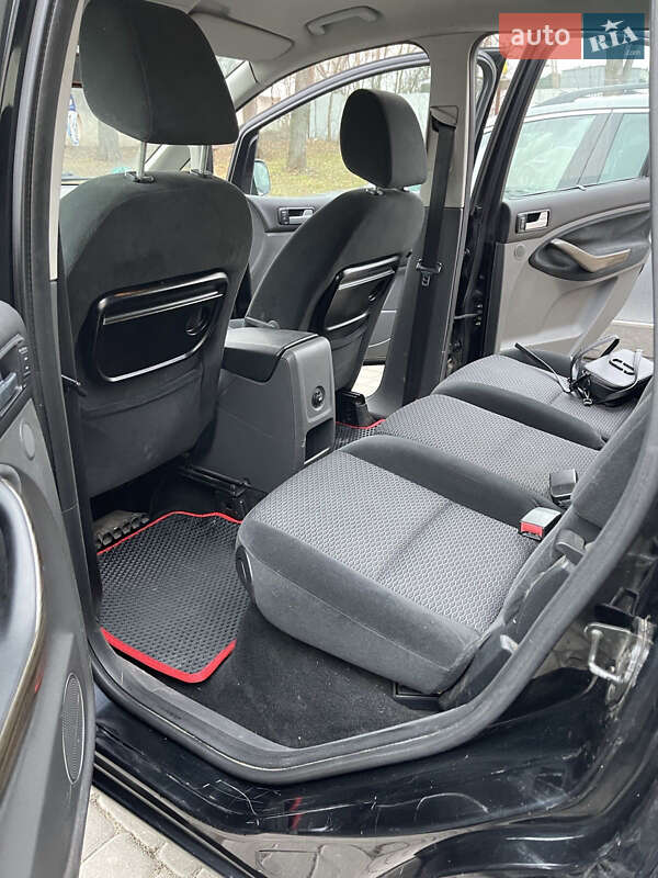 Минивэн Ford Focus C-Max 2009 в Тернополе