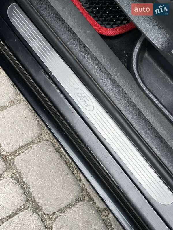 Минивэн Ford Focus C-Max 2009 в Тернополе