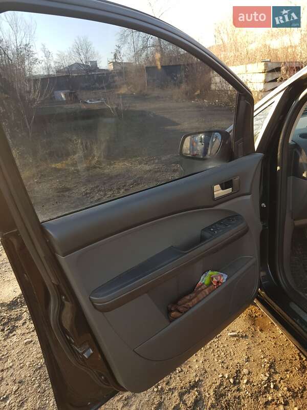 Минивэн Ford Focus C-Max 2006 в Черновцах