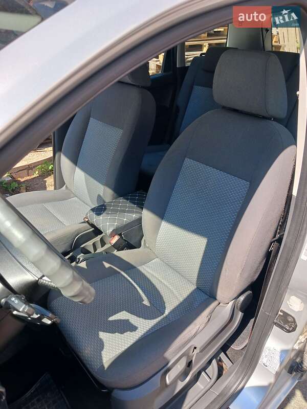 Минивэн Ford Focus C-Max 2005 в Житомире