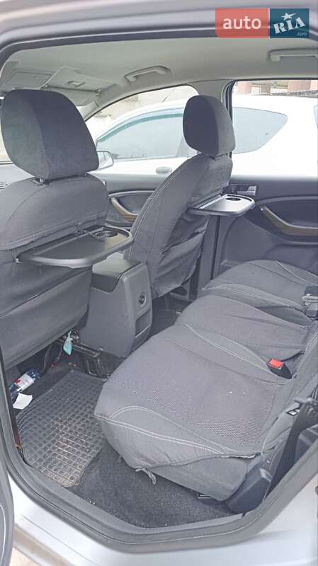 Минивэн Ford Focus C-Max 2007 в Киеве