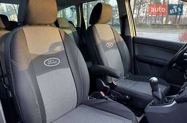 Минивэн Ford Focus C-Max 2005 в Буче