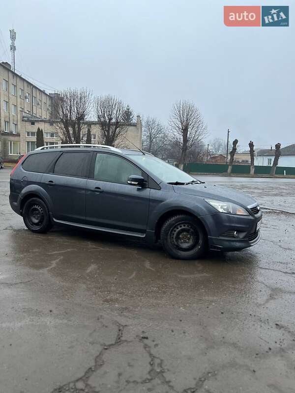 Мінівен Ford Focus C-Max 2010 в Летичіві