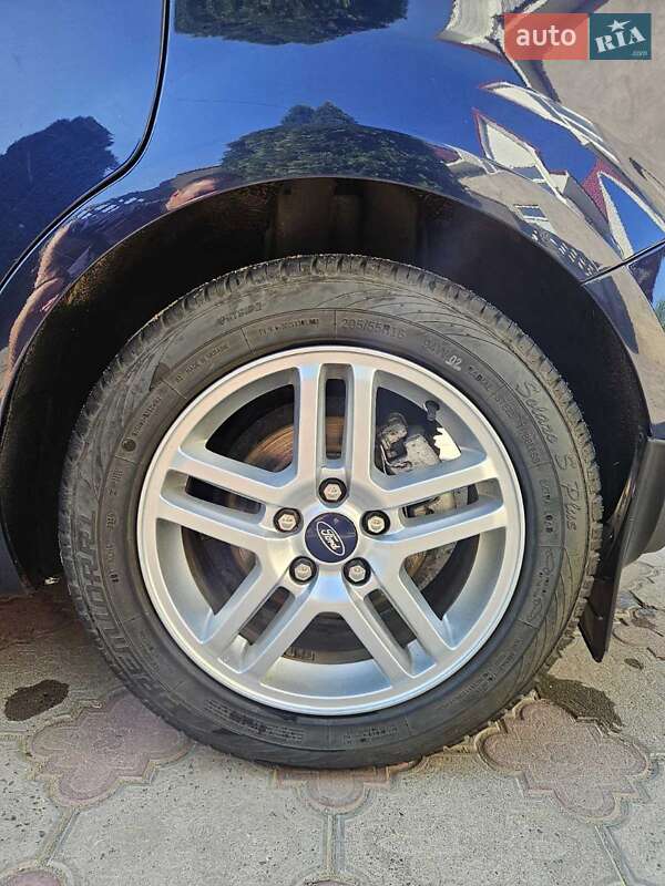 Мінівен Ford Focus C-Max 2003 в Новій Одесі