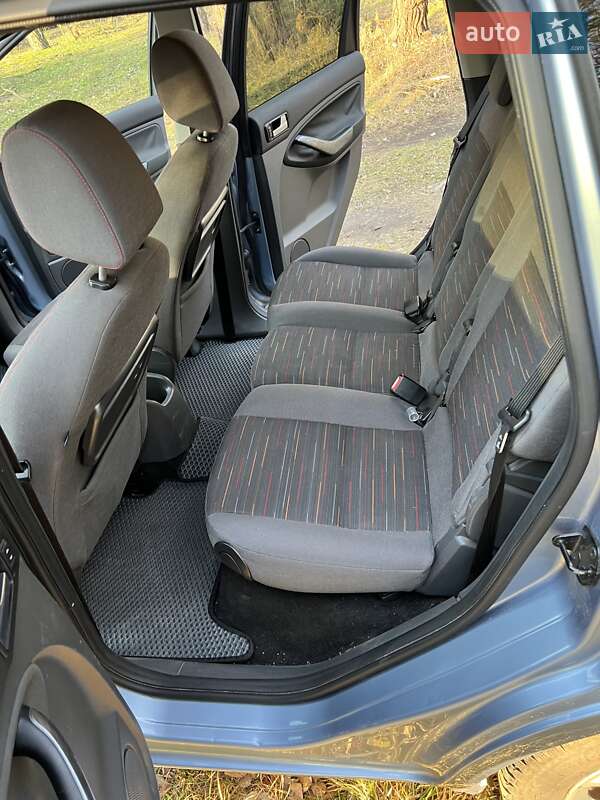 Минивэн Ford Focus C-Max 2007 в Коростышеве