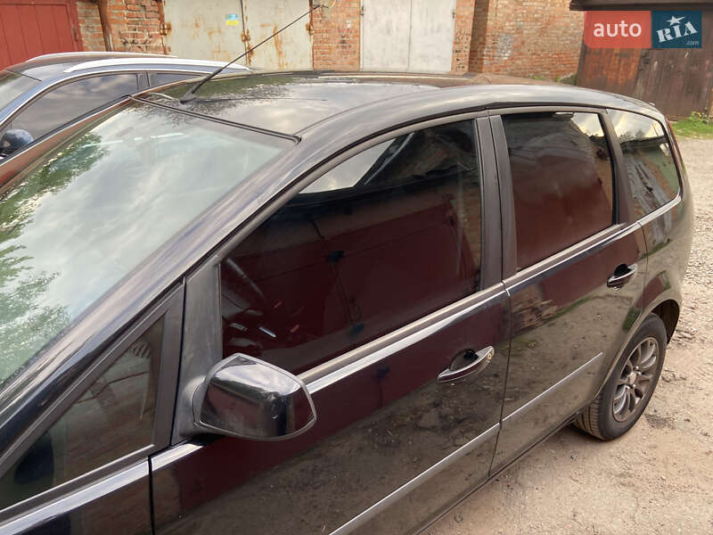 Минивэн Ford Focus C-Max 2006 в Лубнах