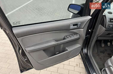 Минивэн Ford Focus C-Max 2006 в 
