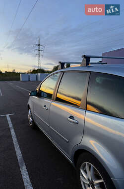 Минивэн Ford Focus C-Max 2006 в 