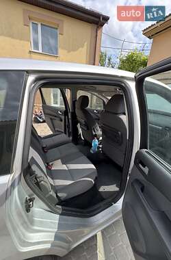 Минивэн Ford Focus C-Max 2006 в 
