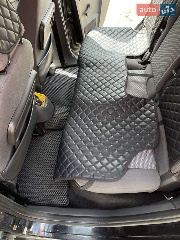Мінівен Ford Focus C-Max 2005 в Рівному