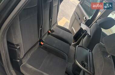 Минивэн Ford Focus C-Max 2004 в 