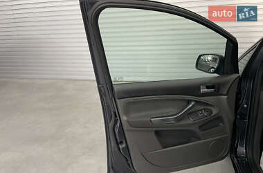 Мінівен Ford Focus C-Max 2010 в 