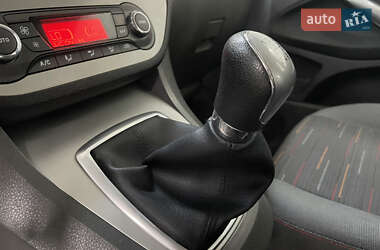 Мінівен Ford Focus C-Max 2010 в 