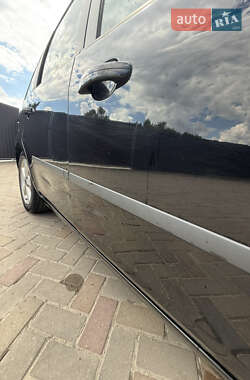 Мінівен Ford Focus C-Max 2005 в 