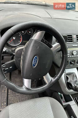 Мінівен Ford Focus C-Max 2006 в 