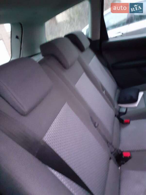 Мінівен Ford Focus C-Max 2005 в Сокалі