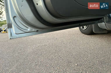 Мінівен Ford Focus C-Max 2004 в 