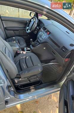 Мінівен Ford Focus C-Max 2004 в 