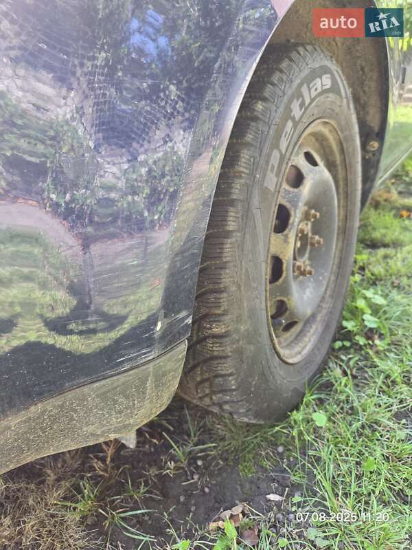 Минивэн Ford Focus C-Max 2004 в Стрые