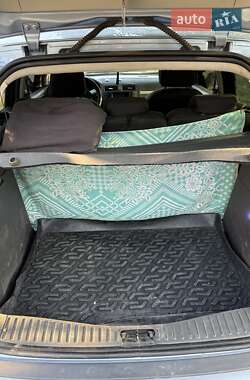 Мінівен Ford Focus C-Max 2006 в 