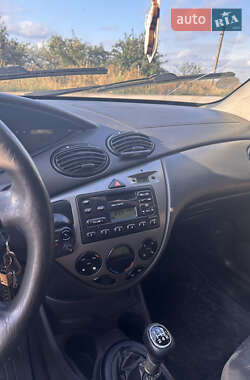 Минивэн Ford Focus C-Max 2003 в 