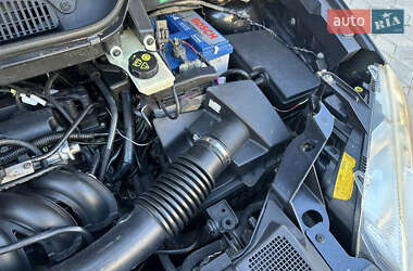 Минивэн Ford Focus C-Max 2005 в 