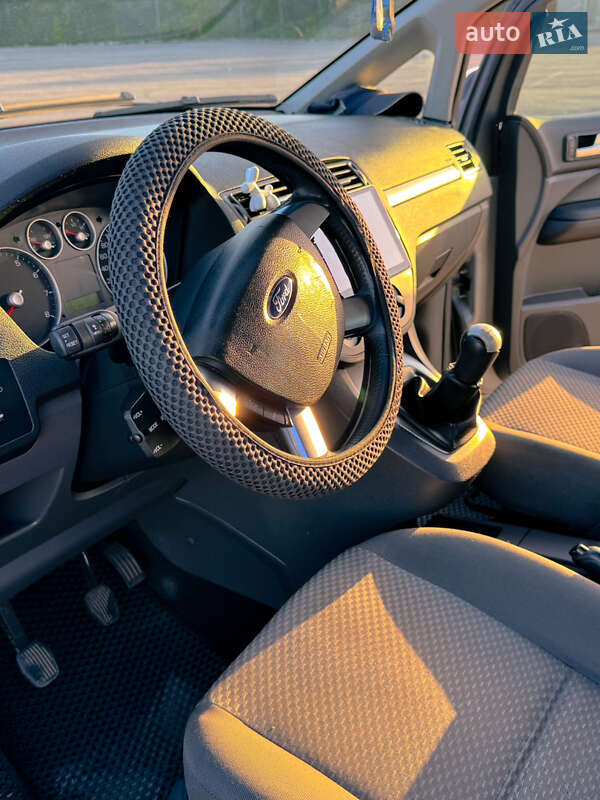 Мінівен Ford Focus C-Max 2003 в Чернівцях