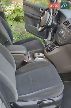 Мінівен Ford Focus C-Max 2006 в 