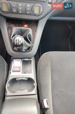 Мінівен Ford Focus C-Max 2006 в 