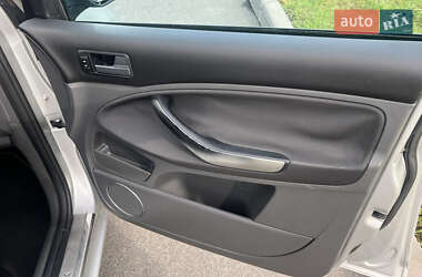 Мінівен Ford Focus C-Max 2008 в  фото 25 Мінівен Ford Focus C-Max 2008 в