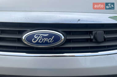 Мінівен Ford Focus C-Max 2008 в  фото 29 Мінівен Ford Focus C-Max 2008 в