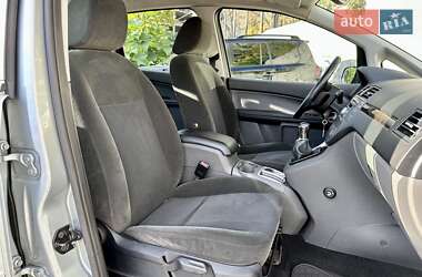 Минивэн Ford Focus C-Max 2005 в 