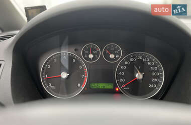 Мінівен Ford Focus C-Max 2006 в 