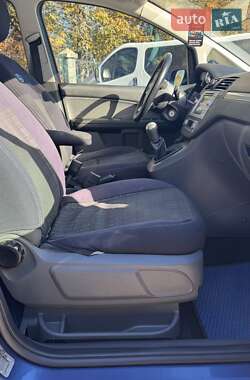 Мінівен Ford Focus C-Max 2005 в 