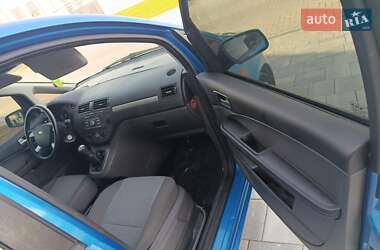 Мінівен Ford Focus C-Max 2005 в  фото 10 Мінівен Ford Focus C-Max 2005 в