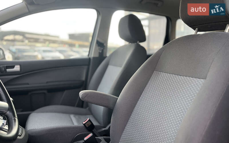 Минивэн Ford Focus C-Max 2006 в Мукачево