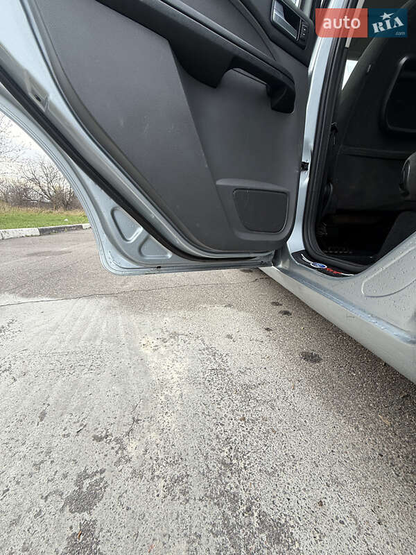 Минивэн Ford Focus C-Max 2005 в Новой Водолаге фото 32 Минивэн Ford Focus C-Max 2005 в Новой Водолаге