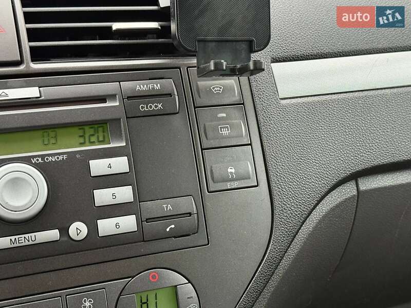 Минивэн Ford Focus C-Max 2005 в Львове