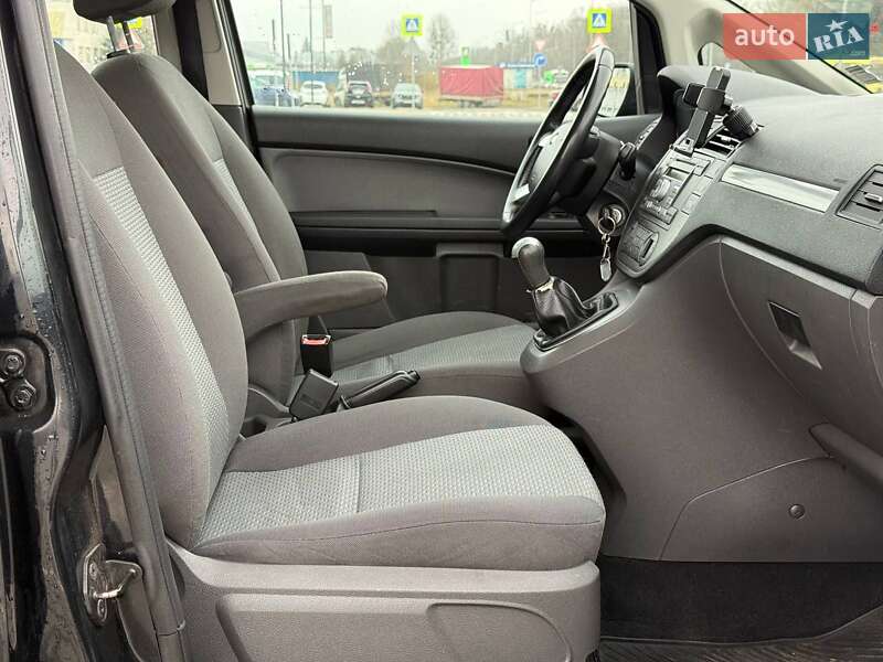 Минивэн Ford Focus C-Max 2005 в Львове