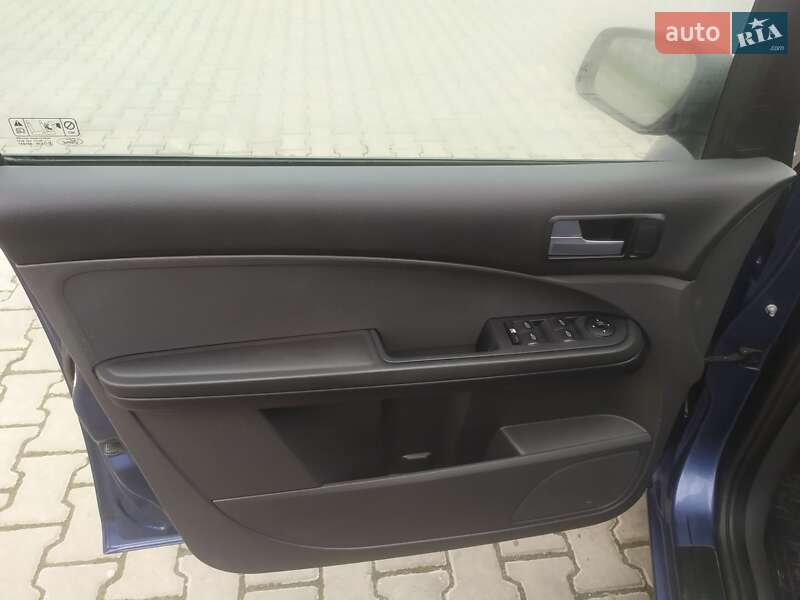 Минивэн Ford Focus C-Max 2005 в Хмельницком