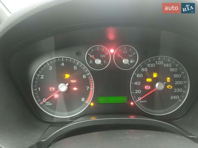 Минивэн Ford Focus C-Max 2005 в Хмельницком