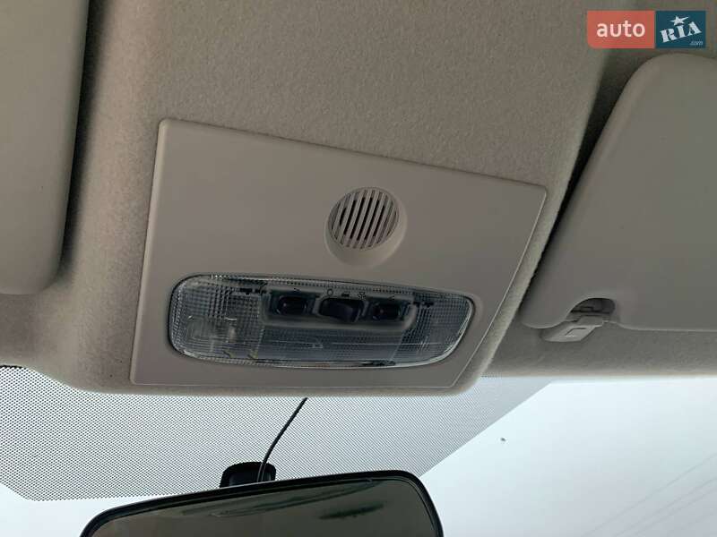 Минивэн Ford Focus C-Max 2006 в Вараше фото 18 Минивэн Ford Focus C-Max 2006 в Вараше