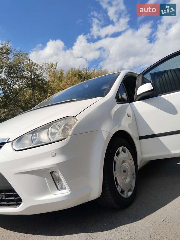 Минивэн Ford Focus C-Max 2007 в Первомайске