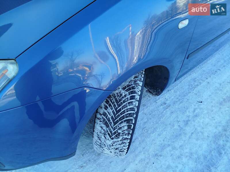 Мінівен Ford Focus C-Max 2006 в Житомирі