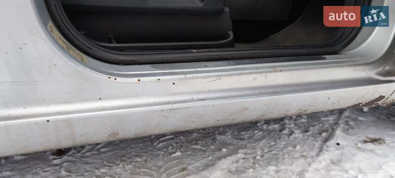 Минивэн Ford Focus C-Max 2005 в Брусилове