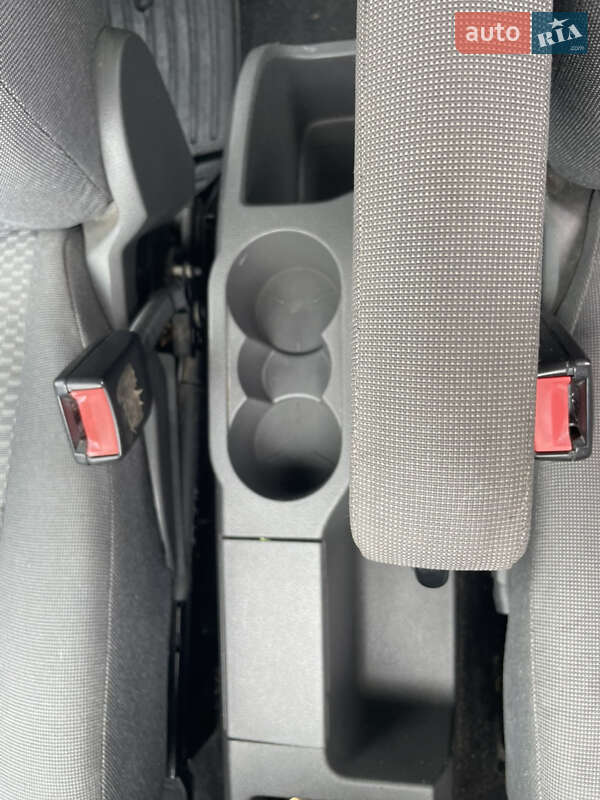 Минивэн Ford Focus C-Max 2005 в Александрие