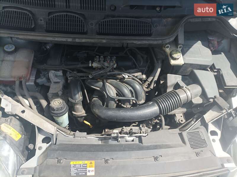 Мінівен Ford Focus C-Max 2006 в Черкасах