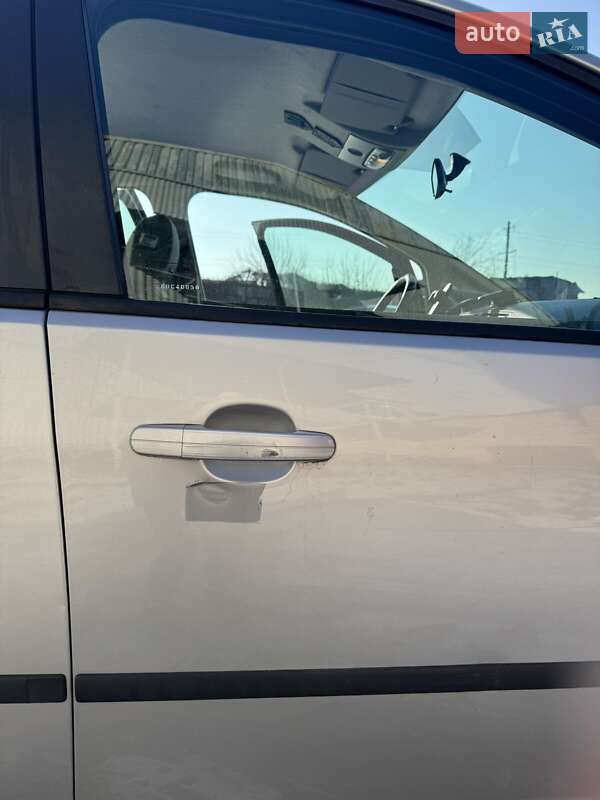 Минивэн Ford Focus C-Max 2008 в Днепре фото 18 Минивэн Ford Focus C-Max 2008 в Днепре